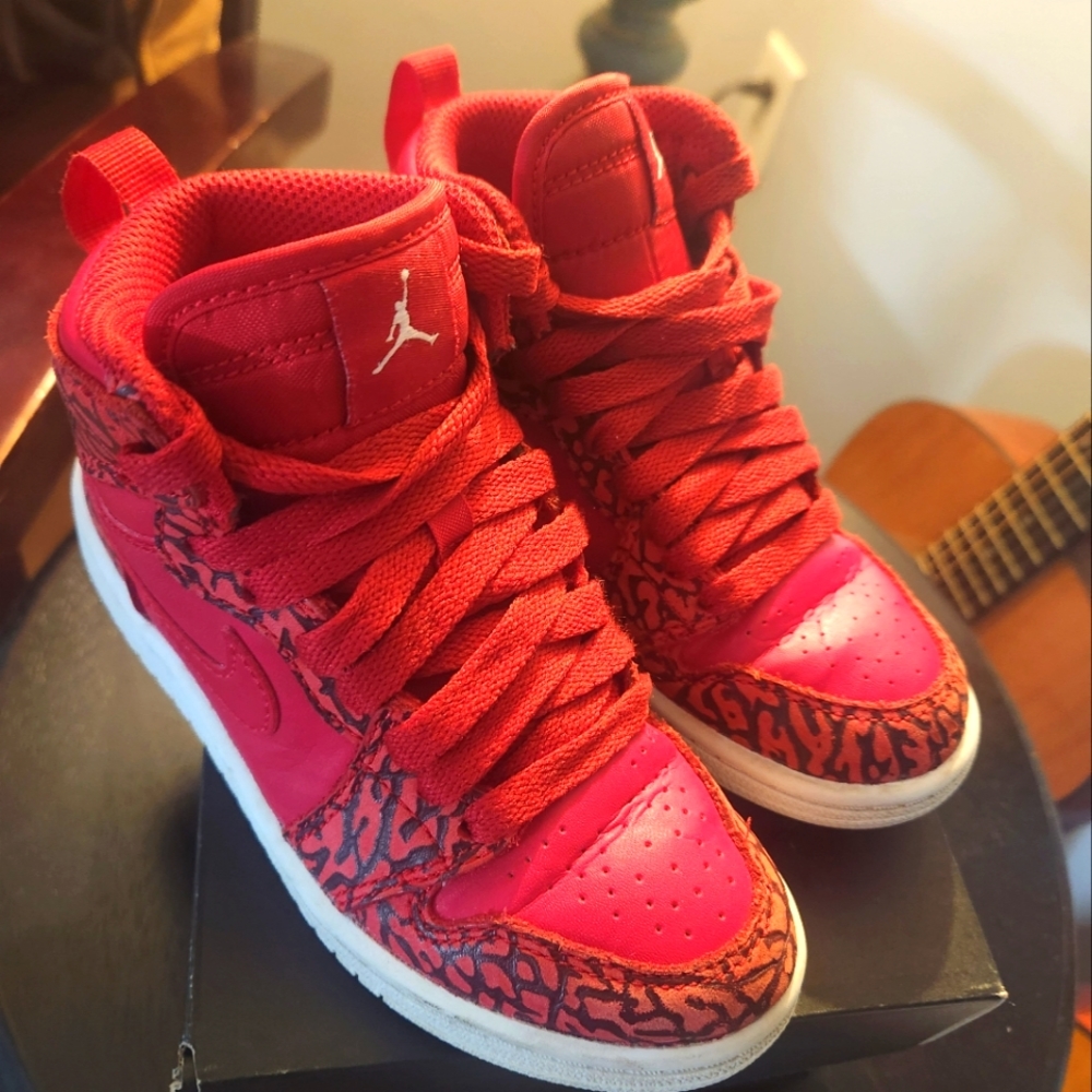 Jordan 1 Gym Red/White Size 11c